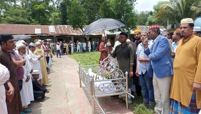 চিরনিদ্রায় আব্দুর রশিদ ভূঁইয়া রেখে গেলেন স্মৃতি আর ভালোবাসা