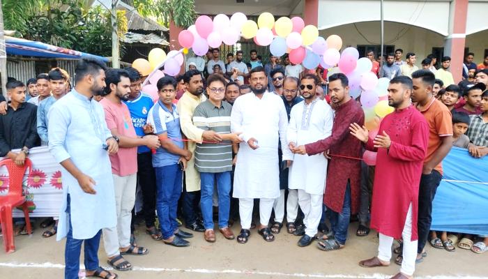 ব্রাহ্মণপাড়ায় মরহুম এড. শাহ আলম সরকার স্মৃতি ফুটবল টুর্নামেন্ট সিজন-৪ এর উদ্বোধন