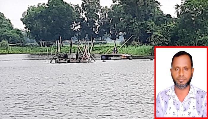 চান্দিনায় যুবদল নেতার নিয়ন্ত্রণে থাকা  কৃষিজমি ও খাল গিলে খাচ্ছে ড্রেজার