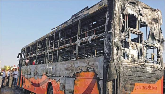 রাজস্থানে চলন্ত বাসে আগুন, জীবন্ত পুড়ে মরল ২০ জন