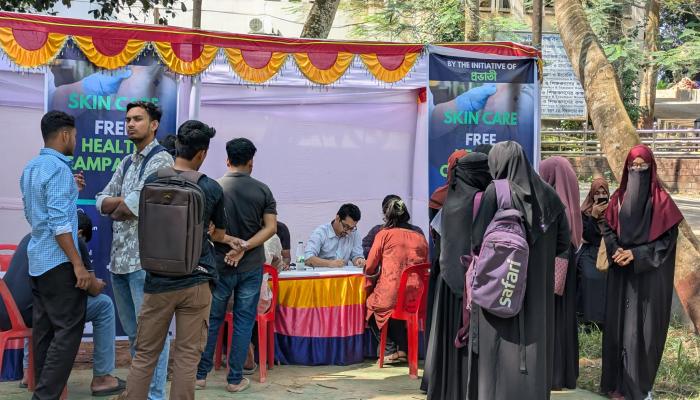 কুবিতে 'প্রভাতী'র   উদ্যোগে ফ্রি মেডিক্যাল   ক্যাম্পেইন