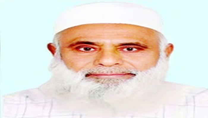 চমক দেখালেন মনিরুল হক চৌধুরী