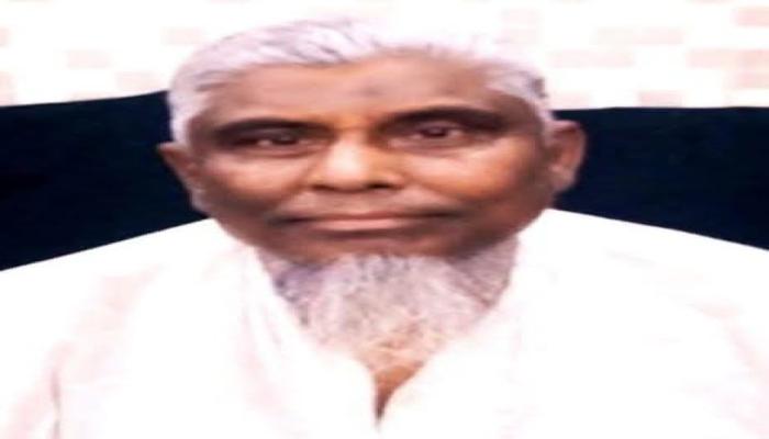 সদর দক্ষিণে সিএনজি   উল্টে শিক্ষক নিহত