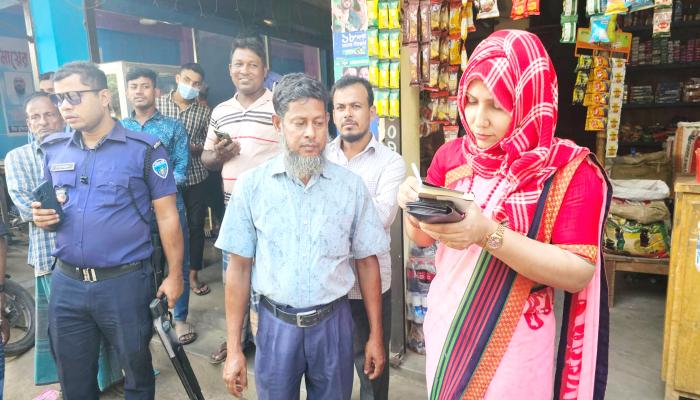 ব্রাহ্মণপাড়ায় ভ্রাম্যমাণ আদালতের   অভিযানে ৫ প্রতিষ্ঠানকে জরিমানা