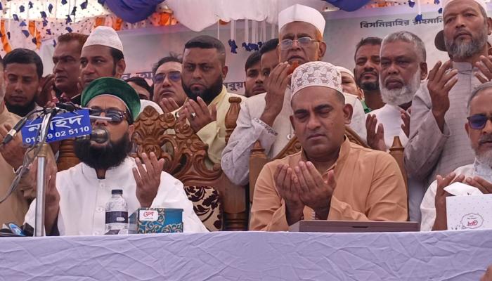 বুড়িচং শহীদ জিয়া পরিবারের স্মরণে দোয়া মাহফিল