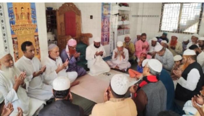 চাঁদপুর জেলা বিএনপির    আয়োজনে খালেদা জিয়ার   সুস্থতায় কোরআন খতম ও দোয়া