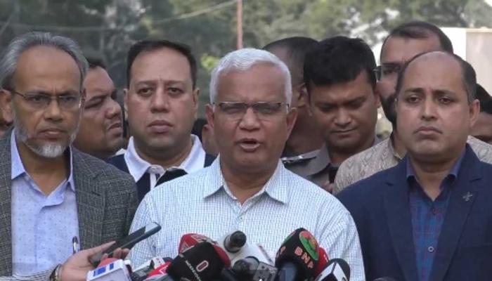 খালেদা জিয়া চিকিৎসা নিতে পারছেন: জাহিদ