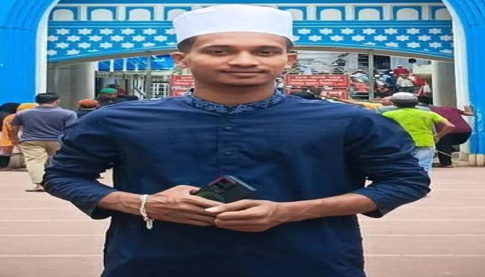 কসবায় সড়ক দুর্ঘটনায় নিহত কারারক্ষীর   ব্রাহ্মণপাড়ায় গ্রামের বাড়িতে দাফন