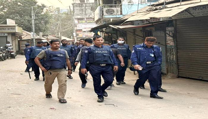 প্রচারনার প্রথম দিনেই হোমনায় স্বতন্ত্র প্রার্থীর   কর্মীদের ওপর হামলা, গাড়ী ভাংচুর