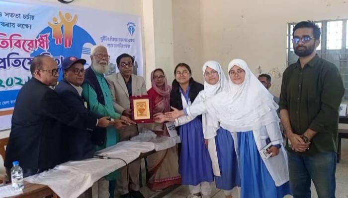 ব্রাহ্মণবাড়িয়ায় দুদকের উদ্যোগে শিক্ষার্থীদের নিয়ে দুর্নীতিবিরোধী বিতর্ক প্রতিযোগিতা অনুষ্ঠিত