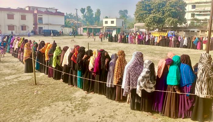 কুমিল্লায় শান্তিপূর্ণ ভোট, জেলা   প্রশাসকের সন্তোষ প্রকাশ