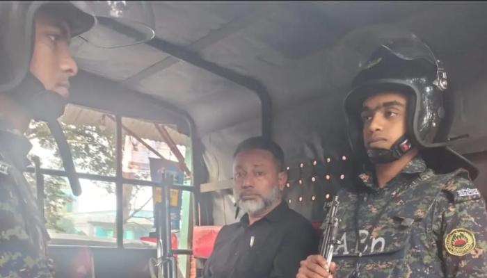 মেঘনায় ভোটকেন্দ্রে অনিয়ম  বিএনপি’র ২ নেতা গ্রেফতার