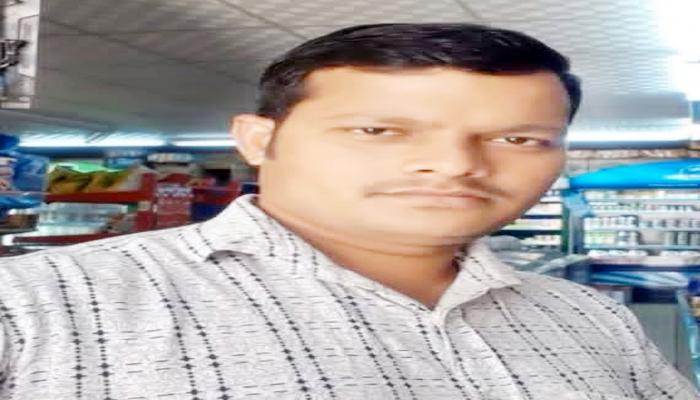 বিদেশগামী যাত্রী নিয়ে দুর্ঘটনায়   মাইক্রোবাস চালকসহ নিহত ২