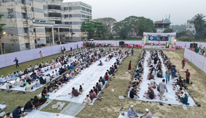 ্্এনডিএফ কুমিল্লা মেডিকেল কলেজ শাখার উদ্যোগে ইফতার মাহফিল