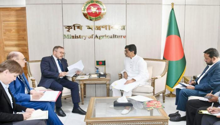 কৃষিমন্ত্রীর সঙ্গে রাশিয়ার রাষ্ট্রদূতের সৌজন্য সাক্ষাৎ