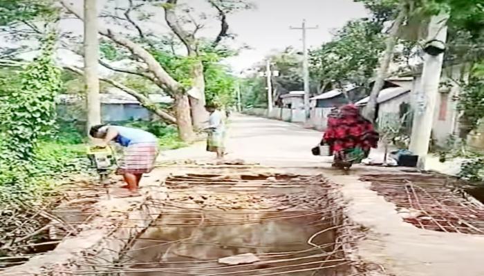 বাঞ্ছারামপুরে নিলাম ছাড়াই কালভার্টের পুরনো   সামগ্রী বিক্রির অভিযোগ নিয়ে তোলপাড়