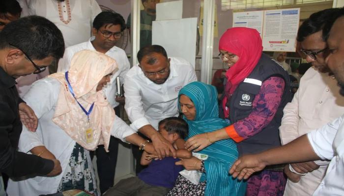 হাম-রুবেলা টিকাদান ক্যাম্পেইনের উদ্বোধন করলেন কুসিক প্রশাসক টিপু