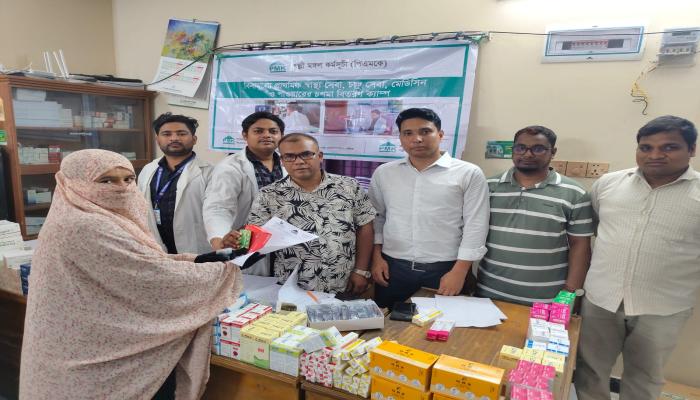 গৌরীপুরে পল্লী মঙ্গল কর্মসূচীর ফ্রি মেডিকেল ক্যাম্প