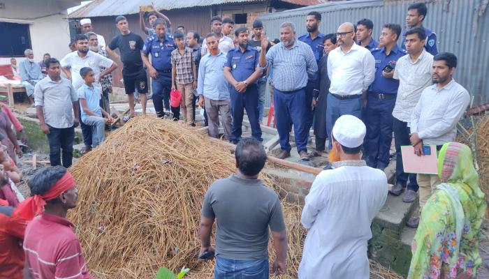 আদালতের রায়ে উদ্ধার হওয়া ১৯০ শতক জমি বুঝিয়ে দেওয়া হলো মালিককে