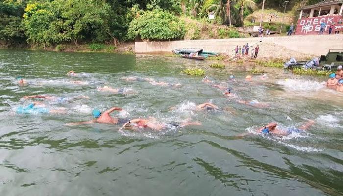 শিক্ষা বোর্ডের আন্তঃকলেজ সাঁতার প্রতিযোগিতা