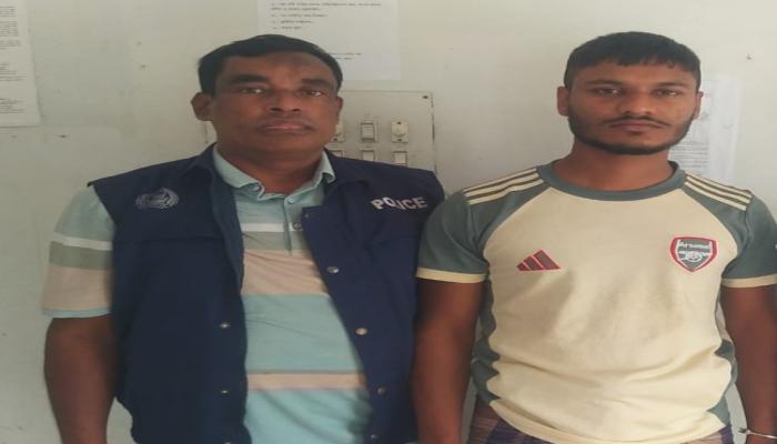 বুড়িচংয়ে কিশোর গ্যাং লিডার ছাব্বির আটক