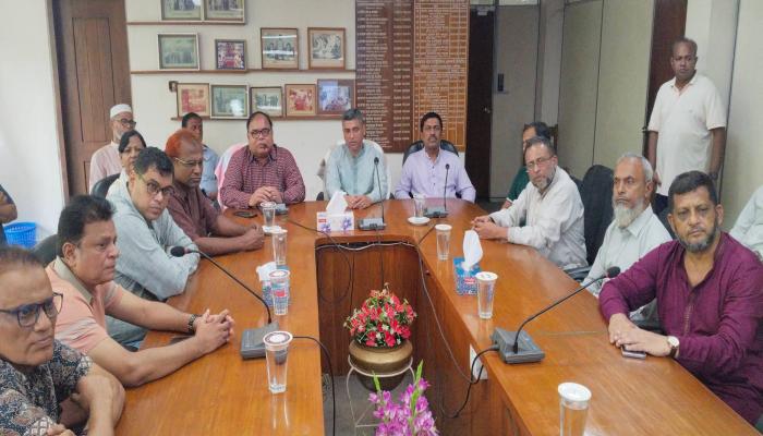 কুমিল্লার তীব্র গ্যাস সংকট নিরসনে মাঠে কুউক চেয়ারম্যান