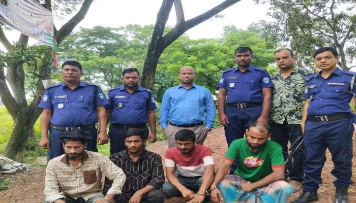 দেবিদ্বারে ইয়াবা সেবন: ভ্রাম্যমাণ আদালতে ৪ জনের ২ মাসের জেল