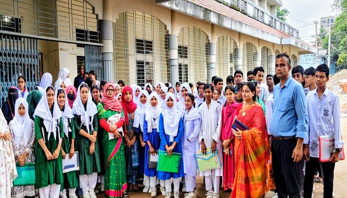 অপটিমিষ্টস সংগঠনের আয়োজনে সুবিধাবঞ্চিত মেধাবী ছাত্র-ছাত্রীদের বৃত্তি পরীক্ষা অনুষ্ঠিত
