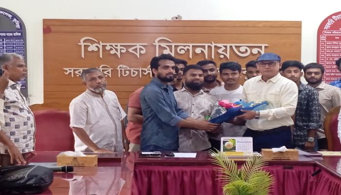 কুমিল্লা টিচার্স ট্রেনিং কলেজের অধ্যক্ষ পদে  প্রফেসর ড. এ জেড এম ওবায়দুল্লার যোগদান
