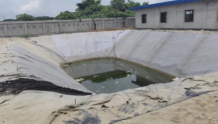 হোমনায় বর্জ্য থেকেই তৈরী হবে পরিবেশ বান্ধব ভার্মি কম্পোস্ট সার