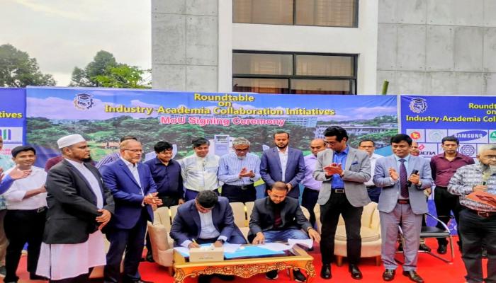 কুবিতে প্রথমবারের মতো শিল্পী একাডেমি বৈঠক অনুষ্ঠিত