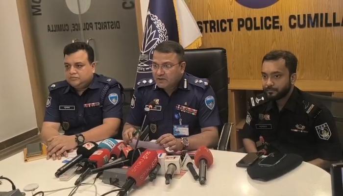 কুমিল্লায় যুবদল নেতা কাউসার হত্যা: মূল আসামি তৌহিদ ও তানজির দুই ভাই গ্রেপ্তার