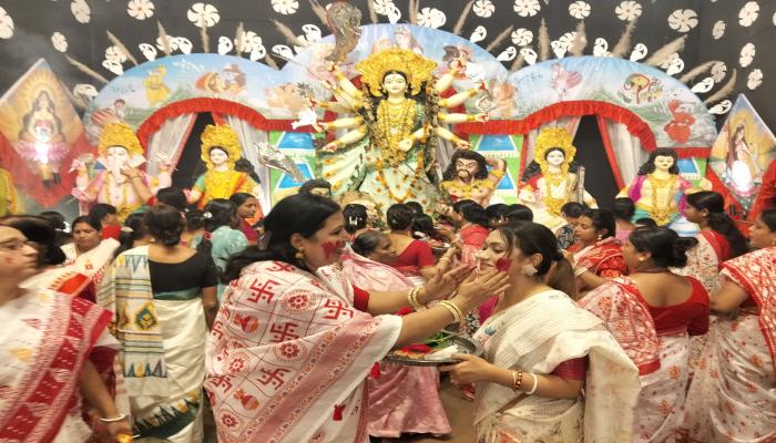 কুমিল্লায় আনন্দঘন পরিবেশে শারদীয় দুর্গোৎসব অনুষ্ঠিত