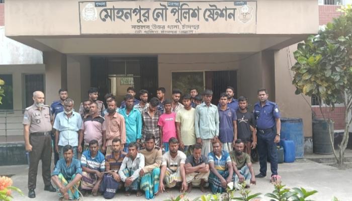 মোহনপুর নৌ পুলিশের অভিযানে ২০ মৎস্য শিকারি গ্রেফতার