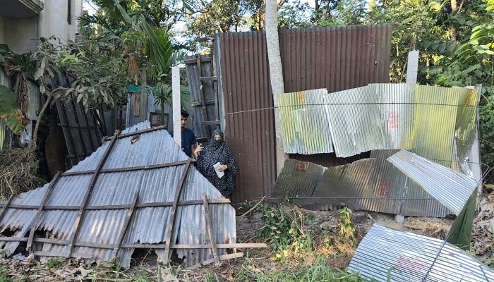 প্রবাসীর স্ত্রীর জমি দখলের চেষ্টা ও ভাঙচুরের অভিযোগ, নিরাপত্তাহীনতায় পরিবার
